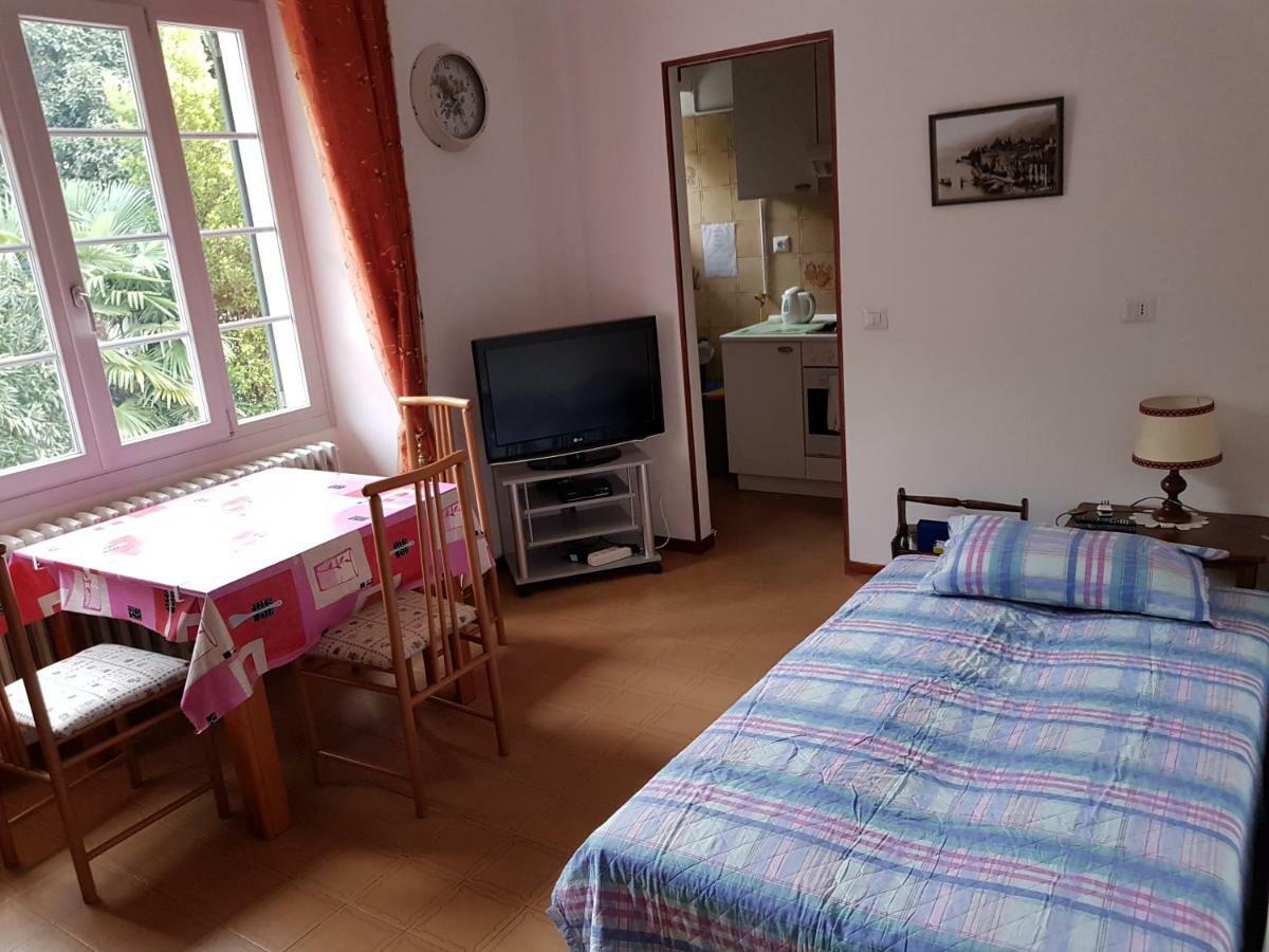 Casa Ubaldo Leilighet Cannero Riviera Eksteriør bilde